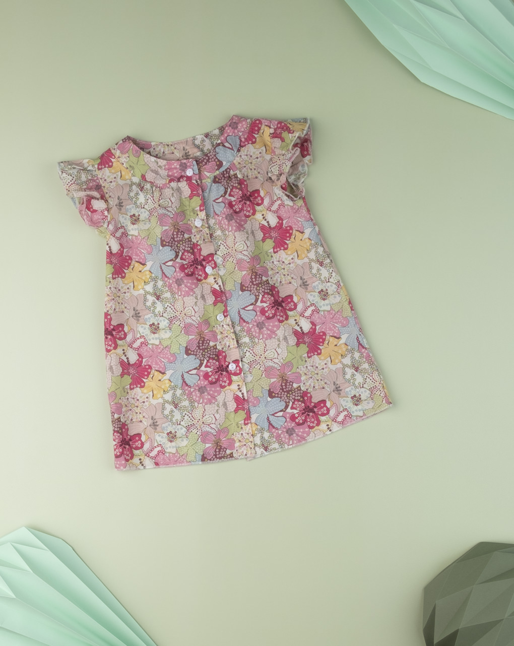Camiseta infantil "flor doce" em tecido liberty - Prénatal