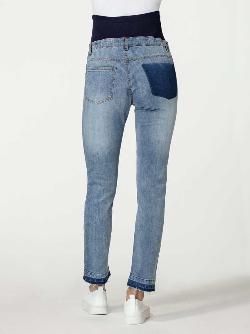 Calça jeans maternidade com bordado de flores - Prénatal