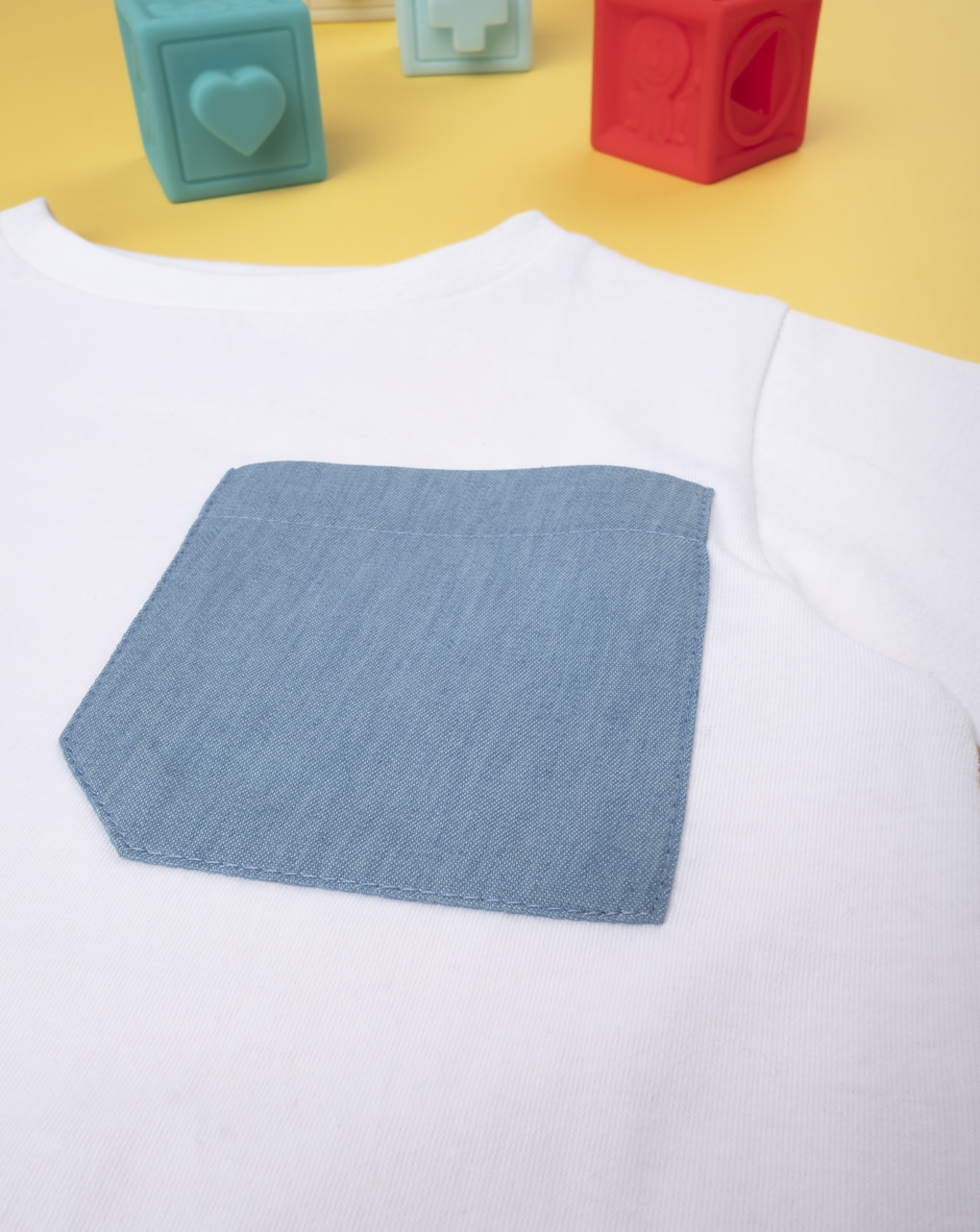 Camiseta menino branca e azul - Prénatal