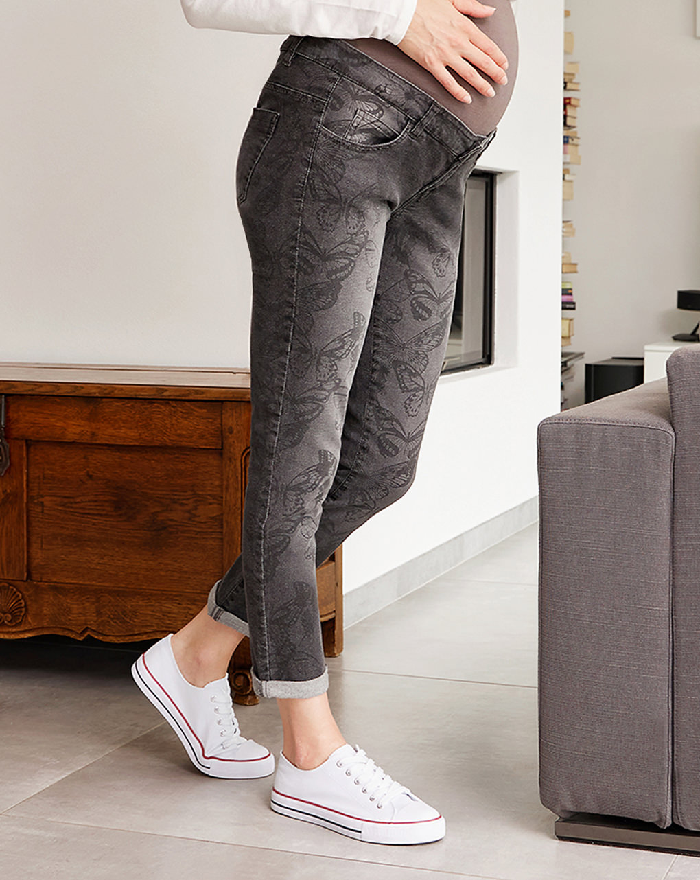 Calça jeans cinza maternidade com cintura alta - Prénatal