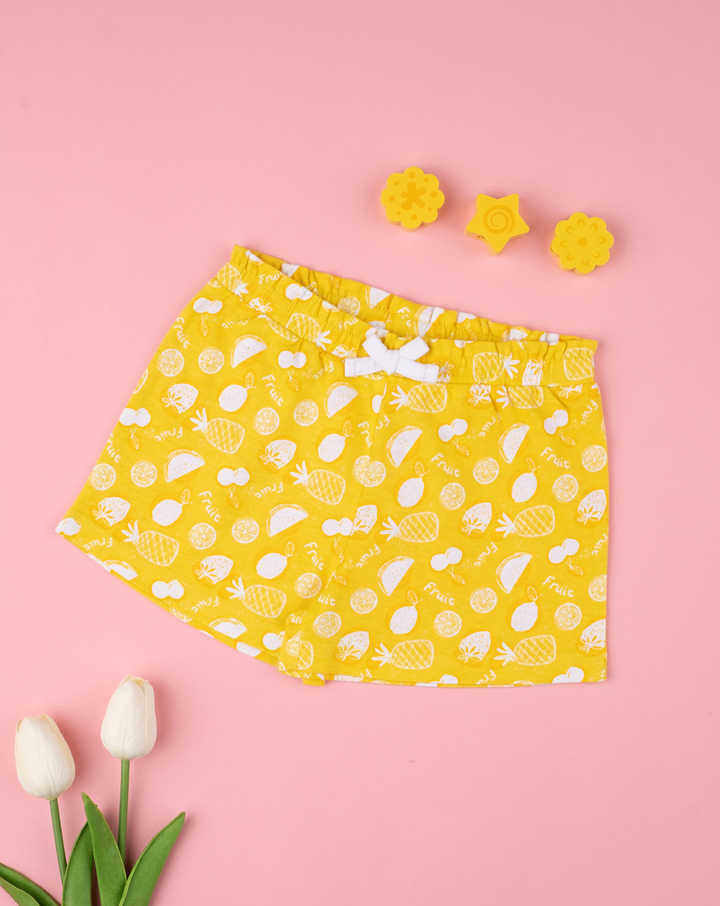 Shorts menina "fruit" amarelo - Prénatal