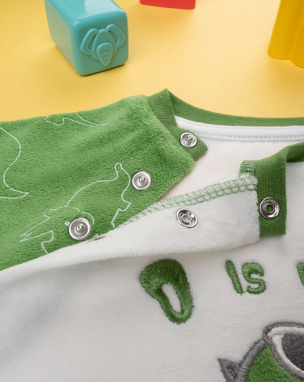 Pijama de chenille para bebé "dinossauros - Prénatal