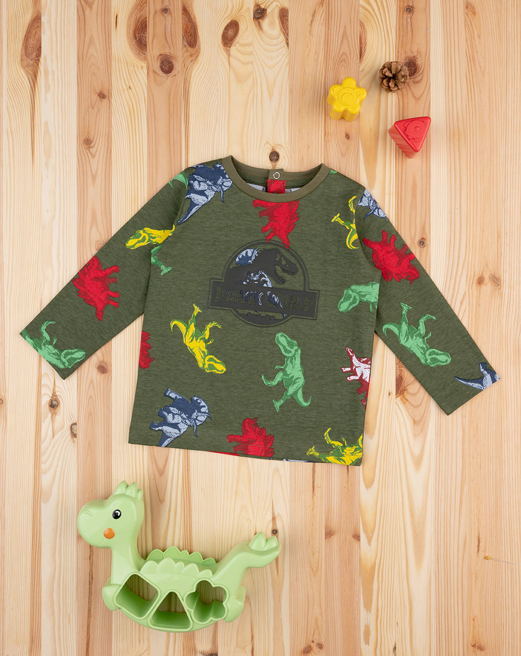 T-shirt bimbo verde "dinosauri" - Prénatal