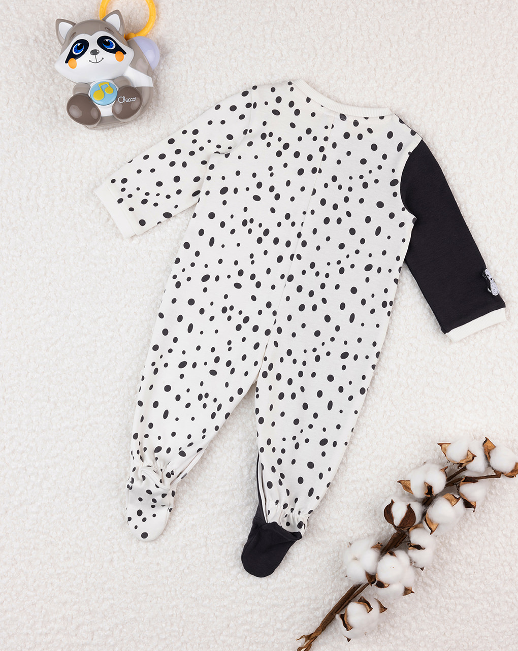 Fato de dormir de algodão orgânico preto e branco para bebé - Prénatal