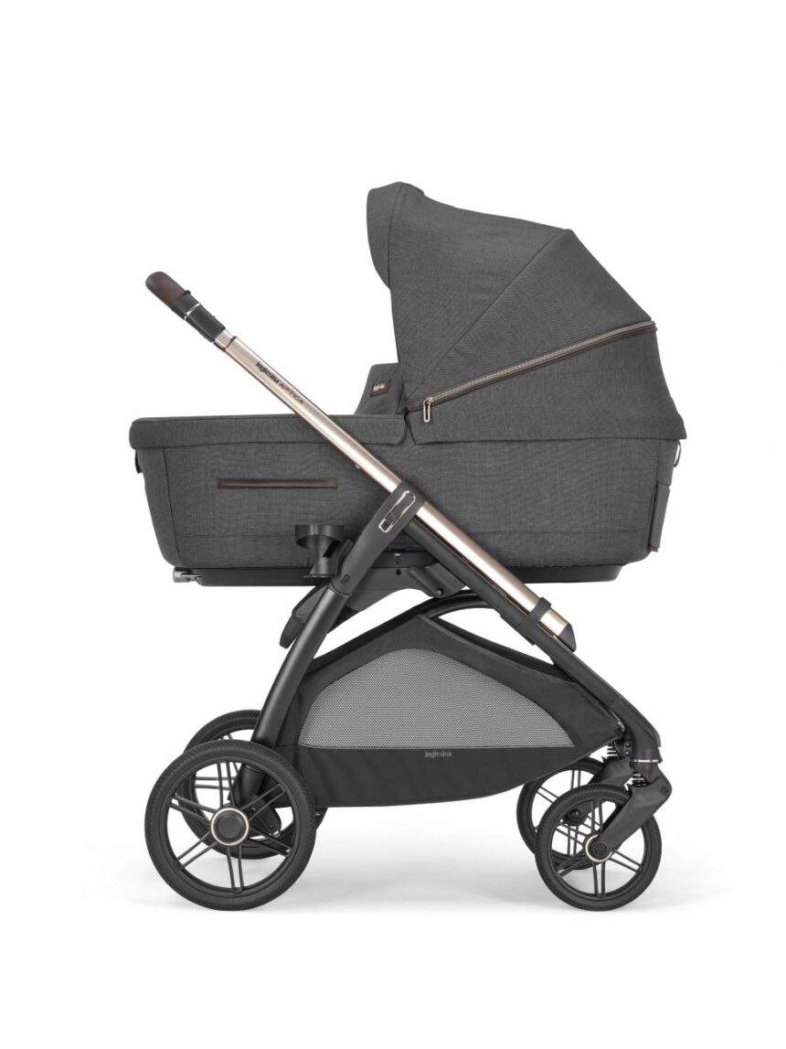 Aptica system quattro cor velvet grey com cadeira auto darwin infant recline + chassis palladio - inglesina - Inglesina