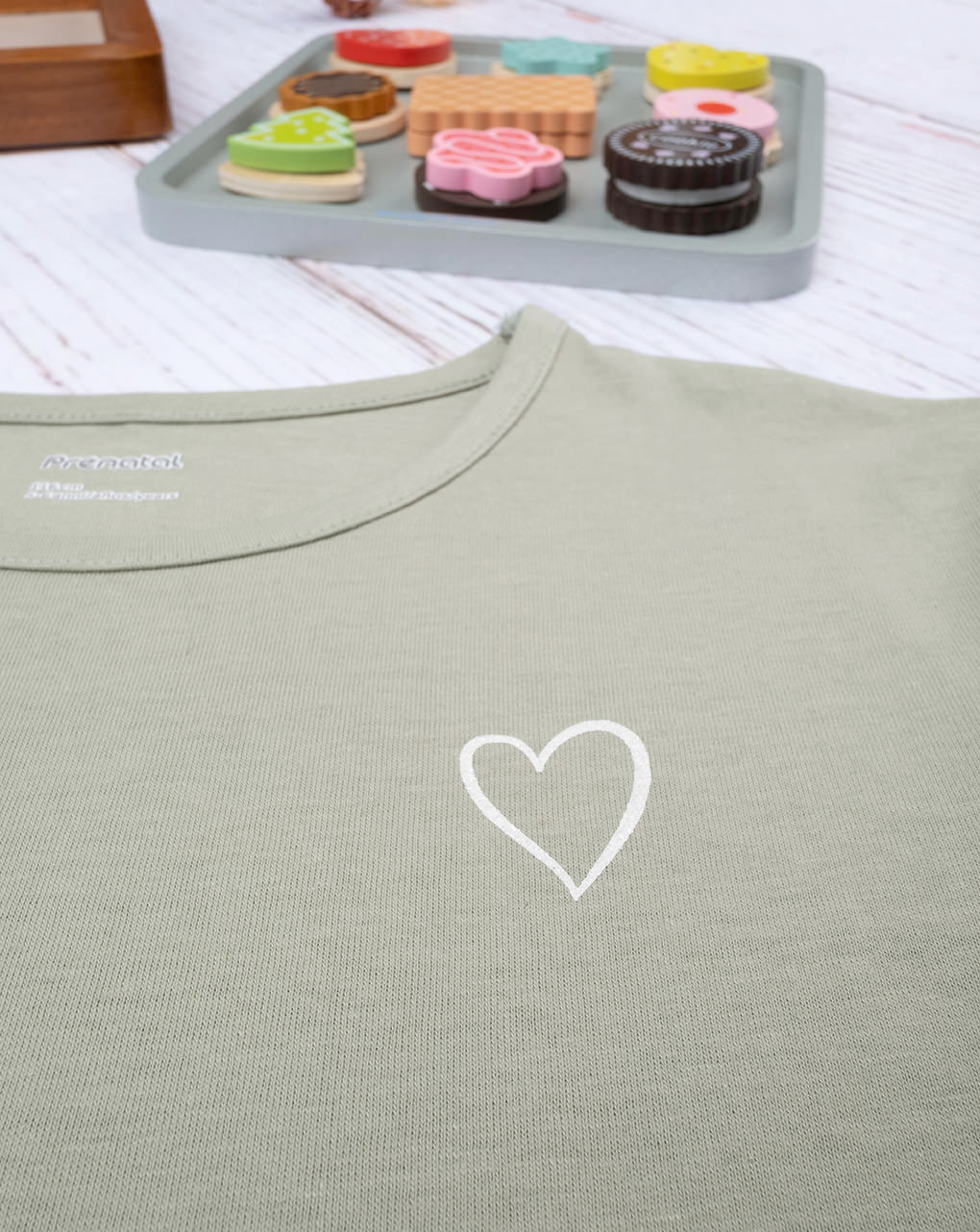 T-shirt bimba verde "cuore" - Prénatal