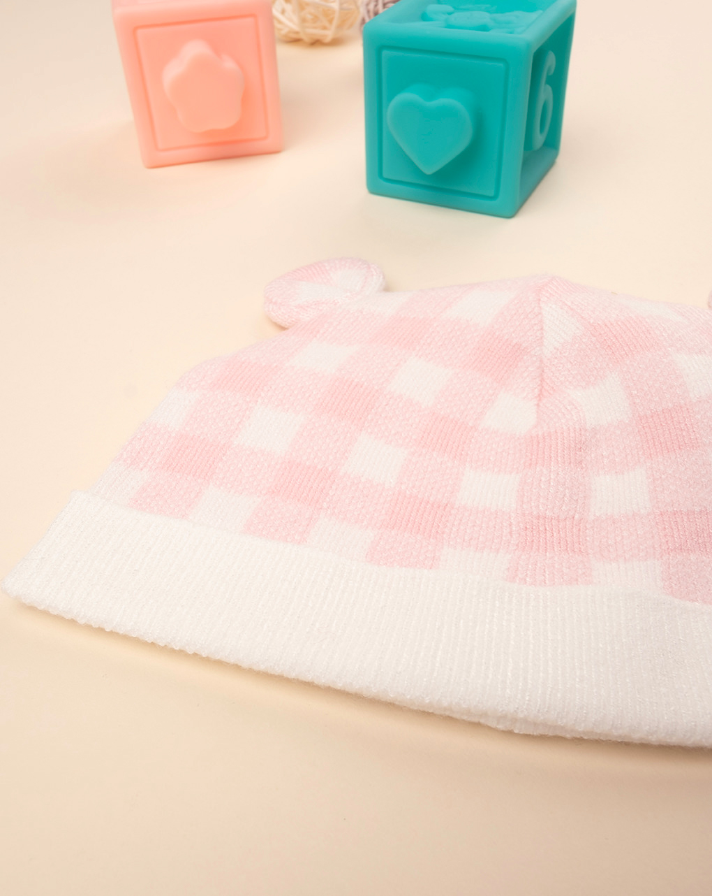 Conjunto de chapéu e chinelos cor-de-rosa para bebé menina - Prénatal