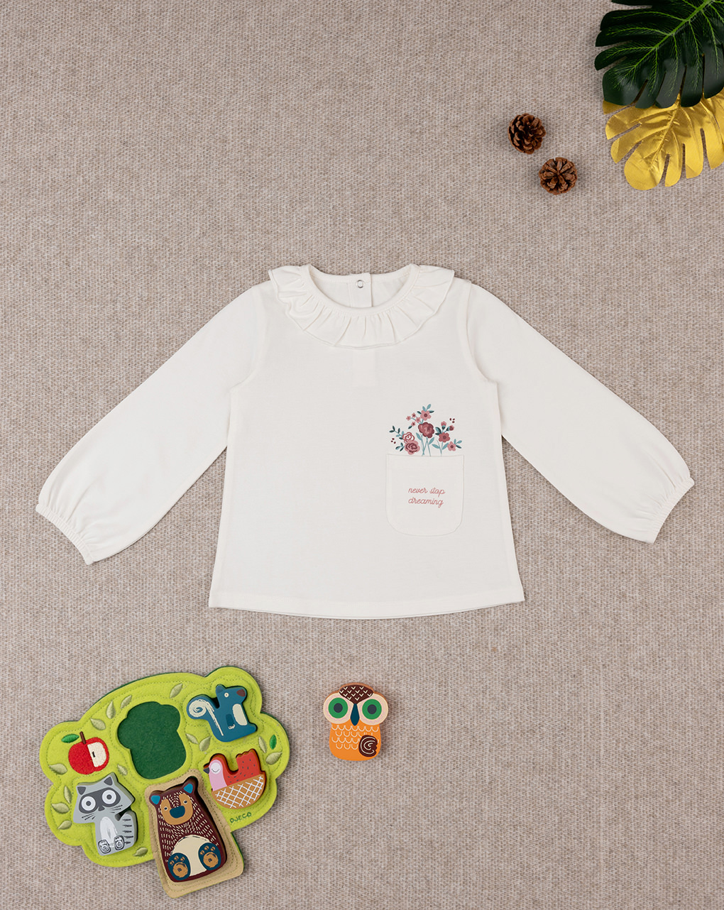 T-shirt "fiori" para menina creme - Prénatal