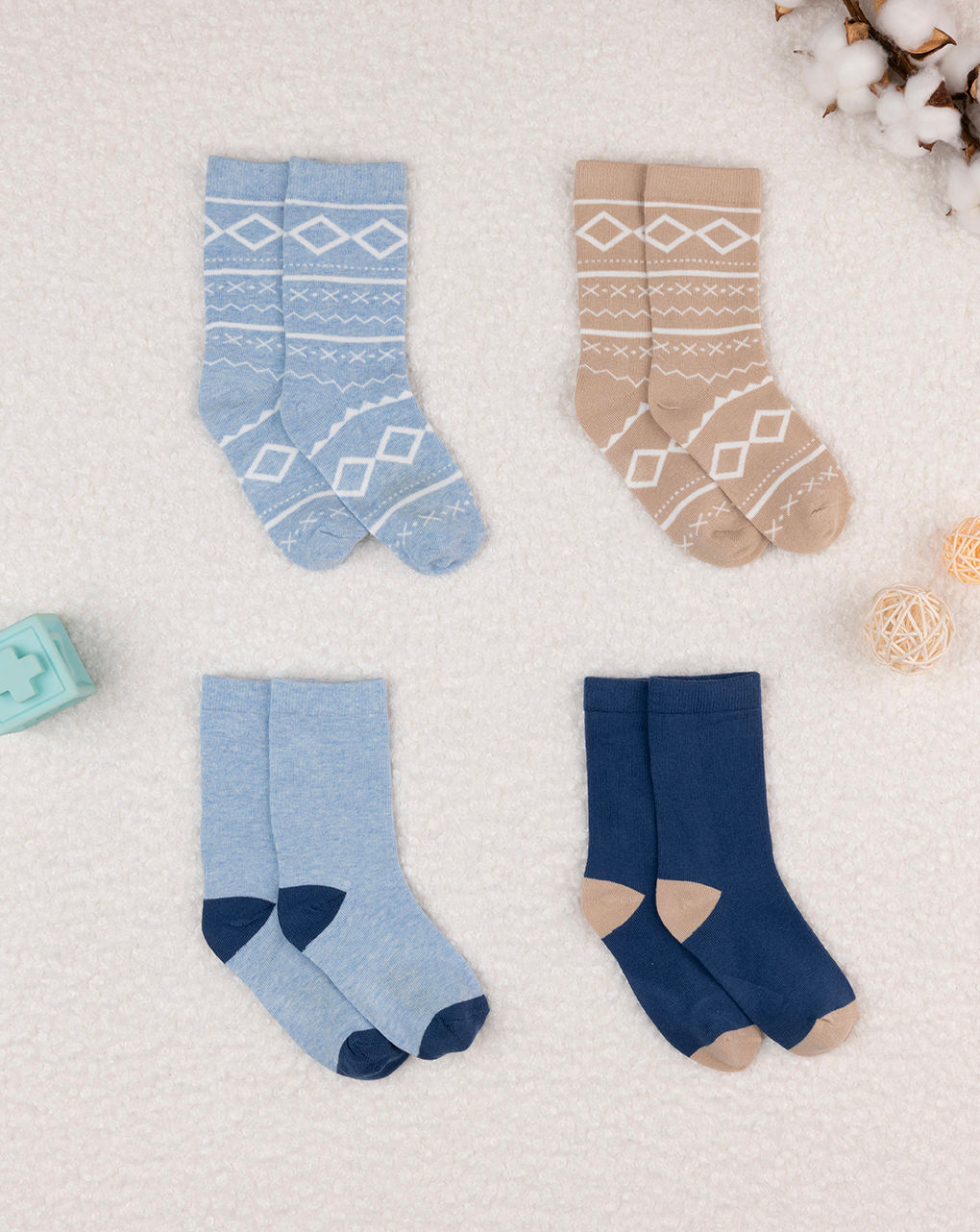 Conjunto de 4 meias azul bebé/bege - Prénatal