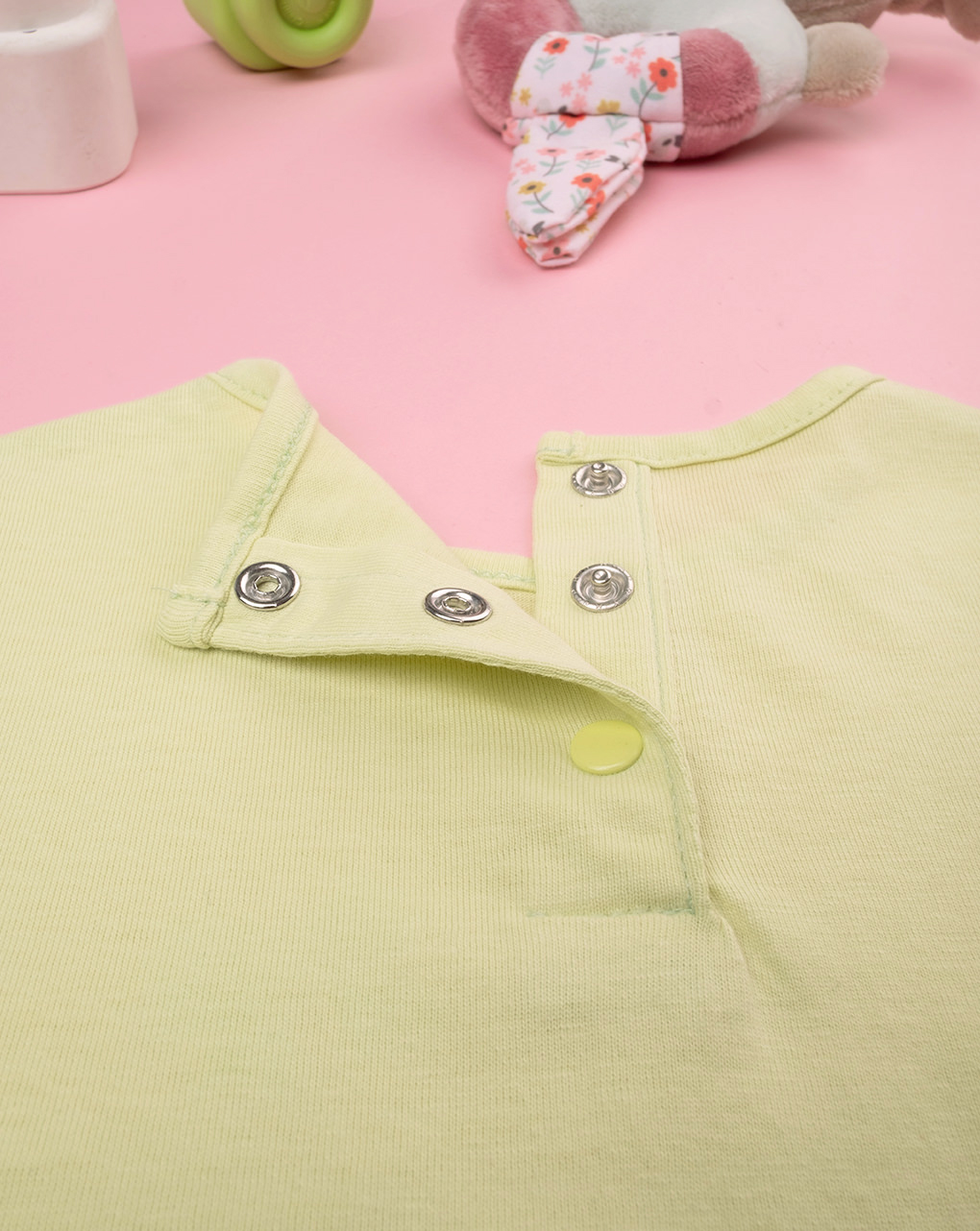 T-shirt verde de manga comprida para menina ursinhos - Prénatal