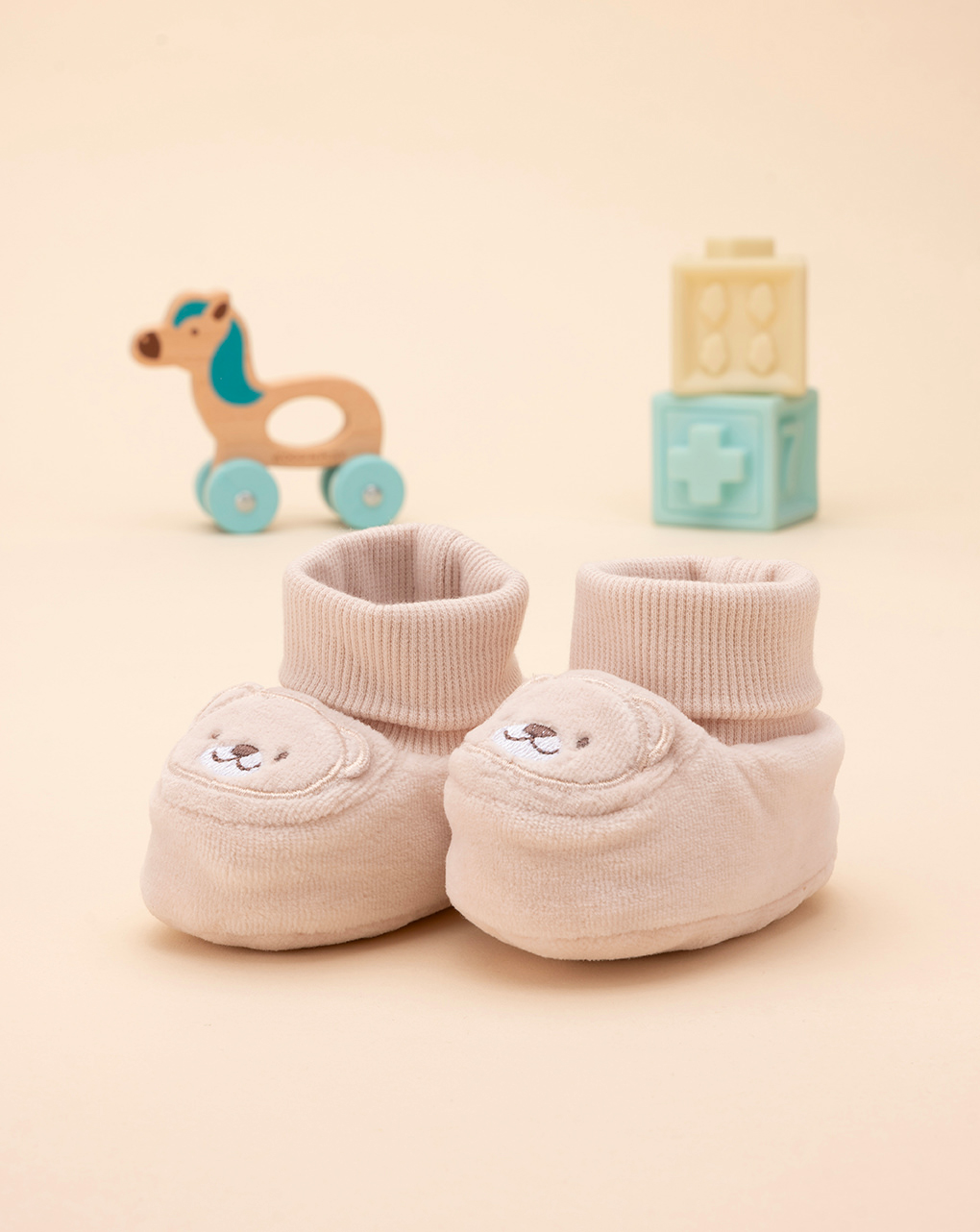 Sapatos de bebé em chenille castanho - Prénatal