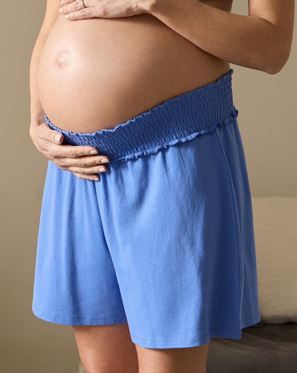 Calções largos de maternidade em azul claro - Prénatal