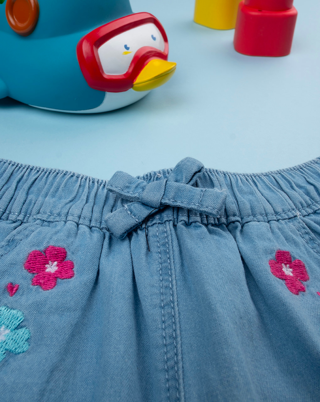 Calções em chambray bimba com ricami - Prénatal